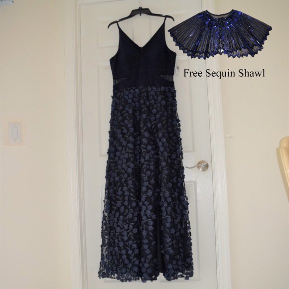 Xscape Sleeveless 3D Flower Ball Gown Size 14